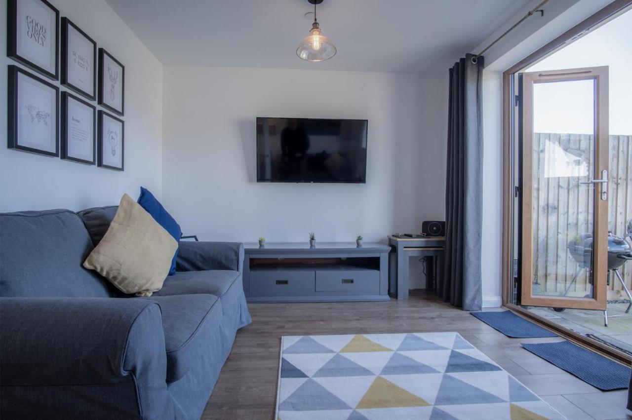 Johnnys Cove - 2 Bedroom - * New Hedges